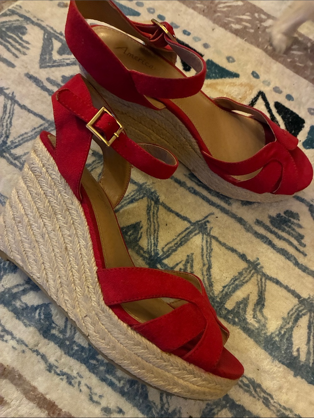 American Eagle Outfitters Red Faux Suede Espadrille Wedge Sandals 8